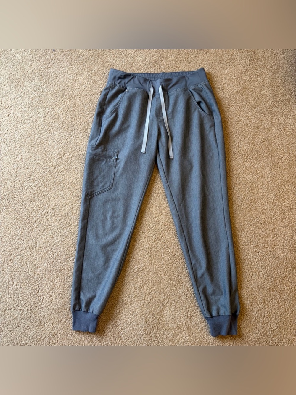 FIGS Women's Jogger Scrub Pants Gray Size S Technical Collection Stretch Medical